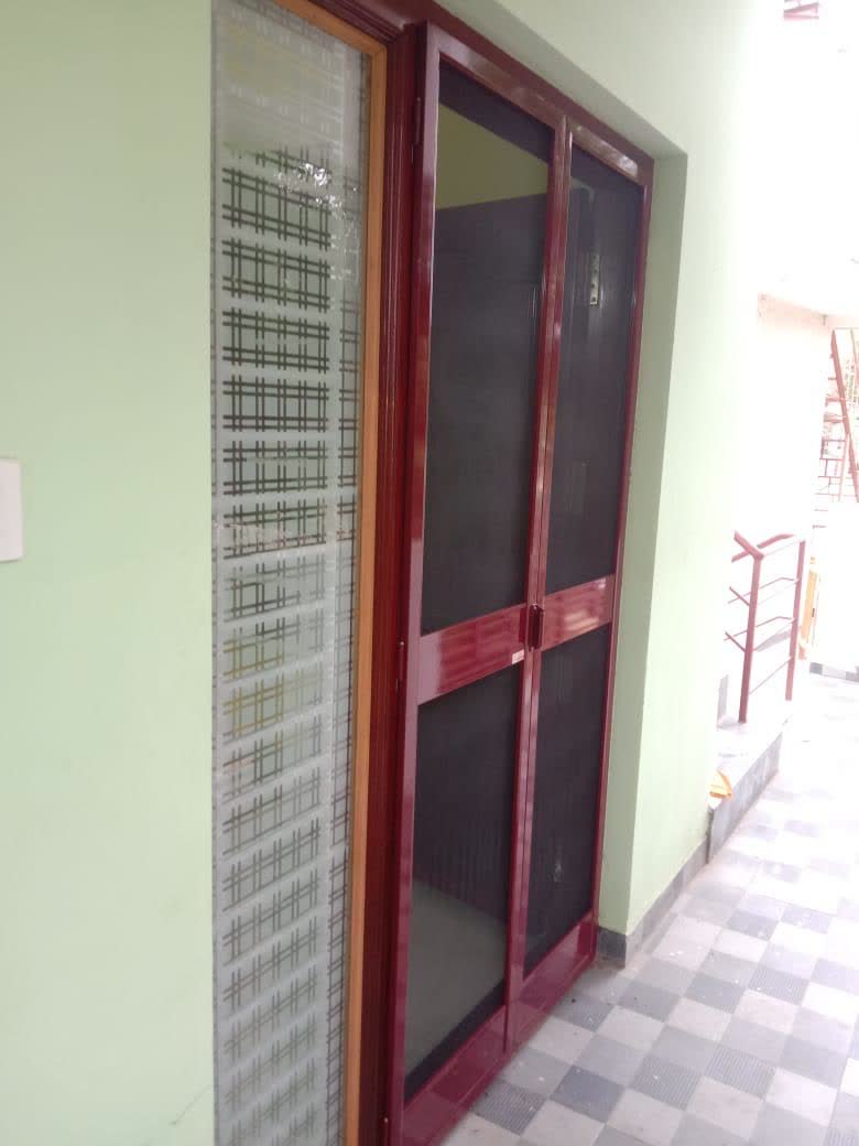 Net doors finished in maroon