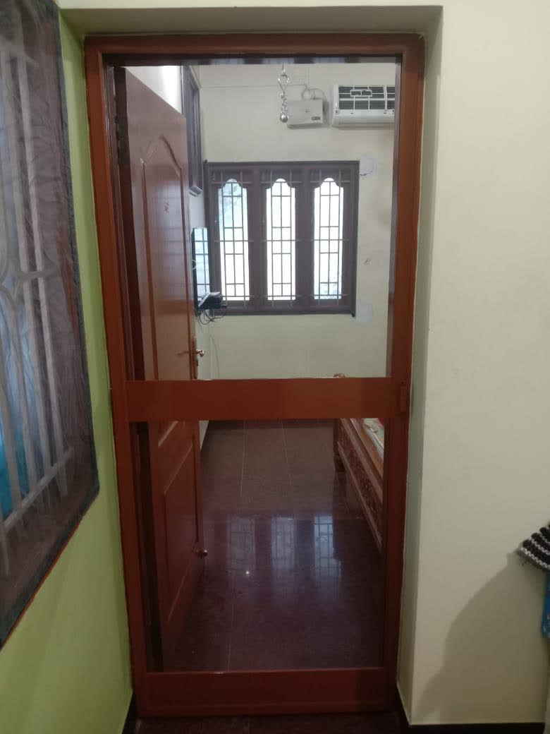 Net door finished in orange-brown